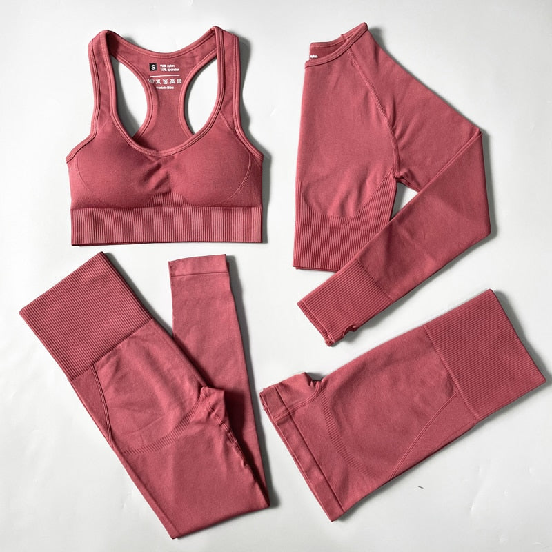 Nylon Flex Set: Women's 2-3-4 Piece for a Flawless Breathable Workout