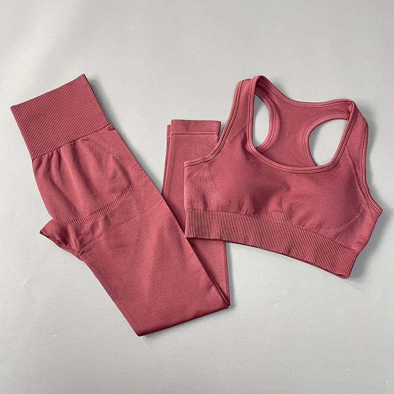 Nylon Flex Set: Women's 2-3-4 Piece for a Flawless Breathable Workout